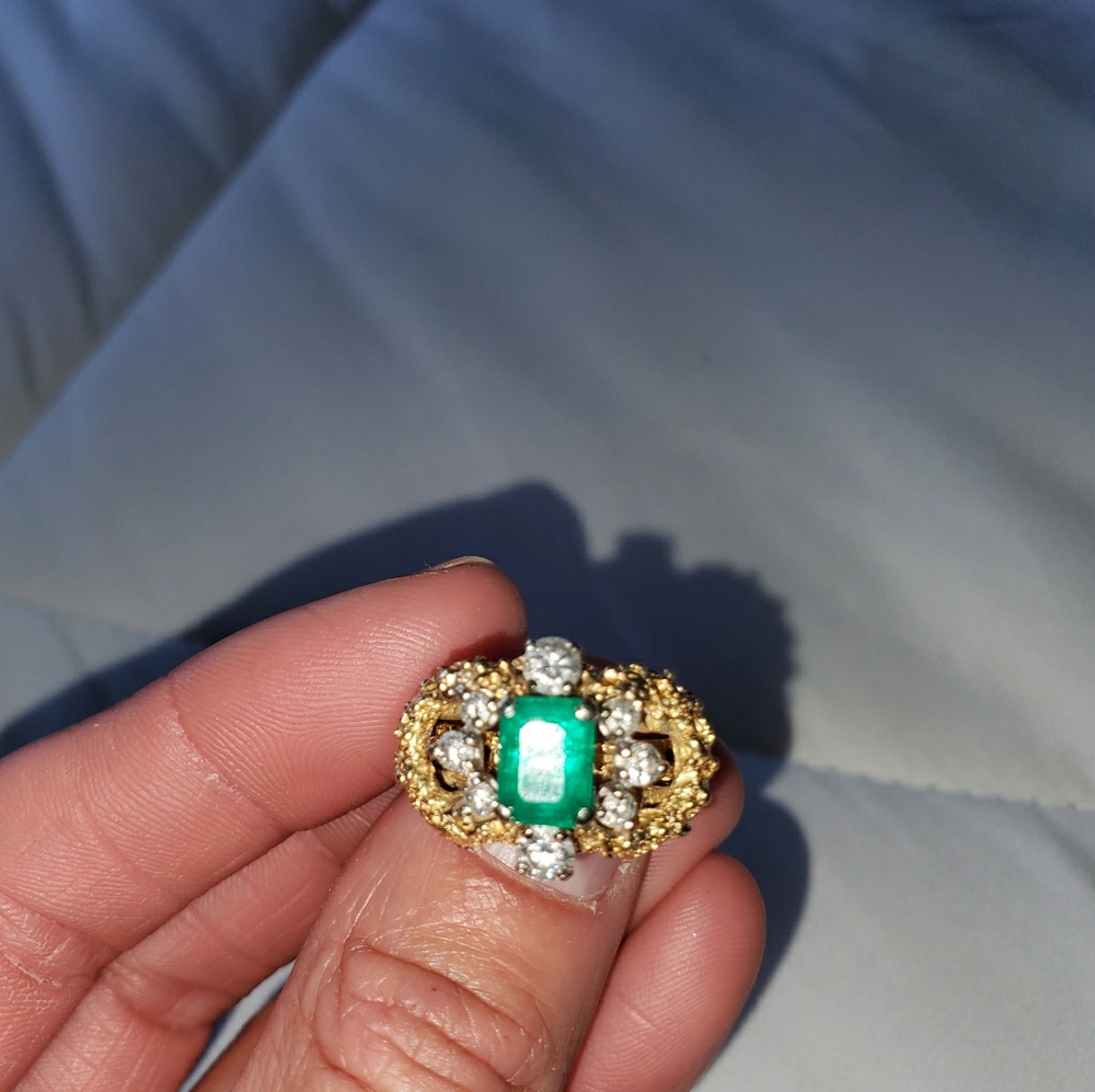 18K Genuine Colombian Emerald ring.